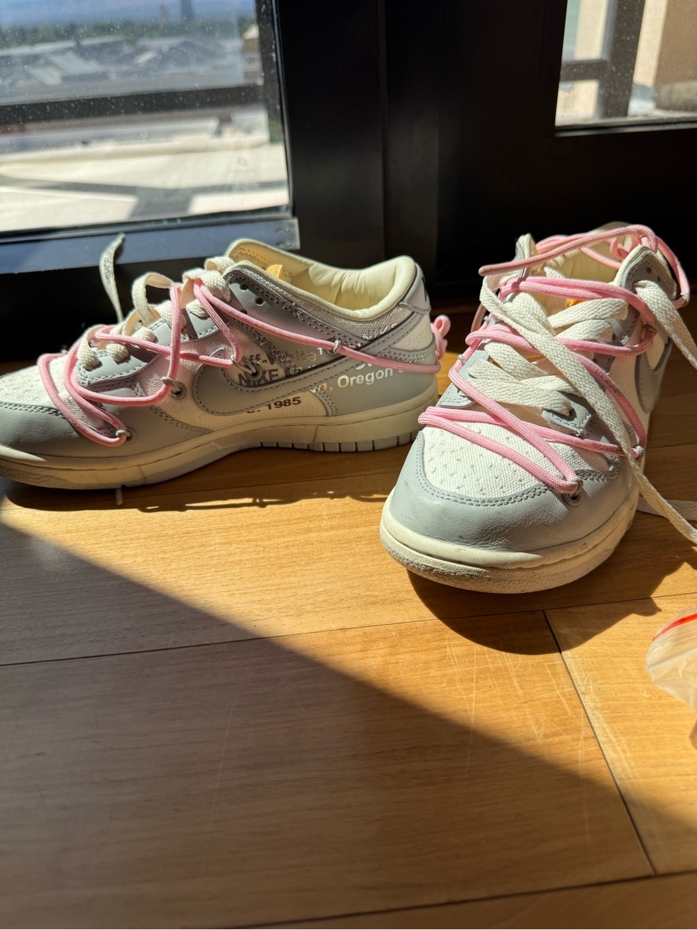 Kids Light Gray Sneakers with Pink Laces
